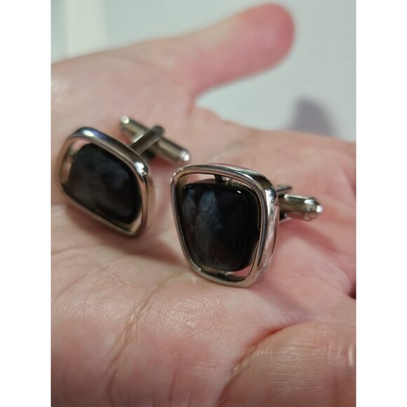 **Last Chance!! Final Sale** Silver tone vintage hickok cufflinks - Picture 2 of 10